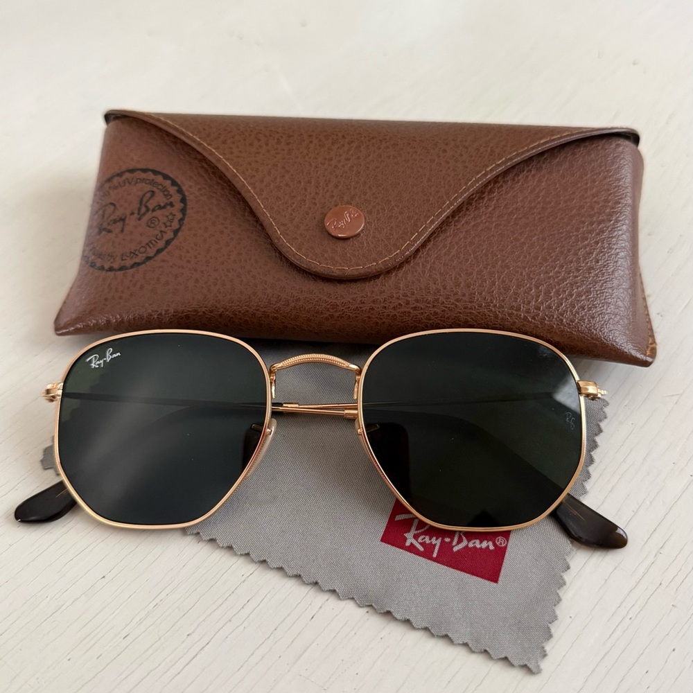 Ray-Ban RB3548 Sunglasses Gold Frame Green Lenses